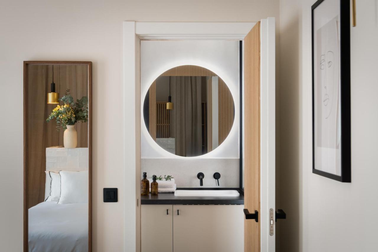 Magno Apartments Robles With Jacuzzi And Private Parking セビリア エクステリア 写真